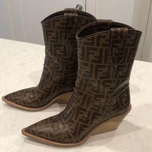 Fendi boots